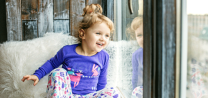 jakie rolety do pokoju dziewczynki