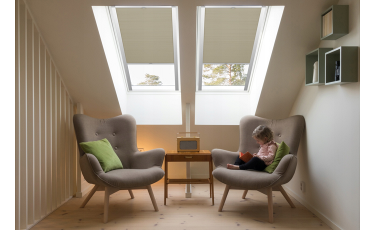 PLISA DACHOWA PLASTER MIODU DO OKNA VELUX MK08 TKANINA BEŻ PROFIL SREBRNY ANODA